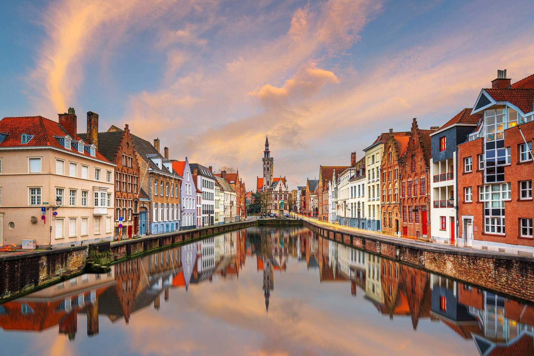 Four irresistible reasons to visit Bruges